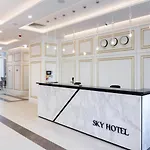 Sky Hotel 4*