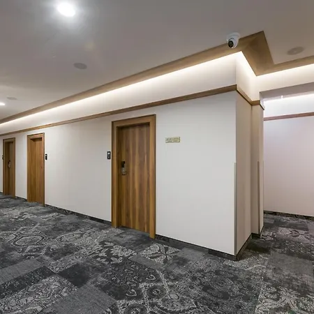 Hotel Sky 4*