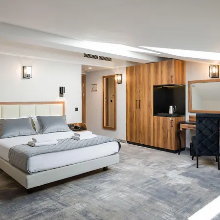Sky Hotel